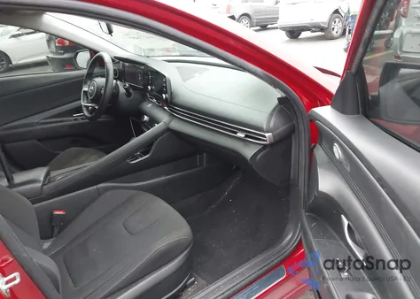 2021 Hyundai Elantra Sel z USA, uszkodzony, nr VIN KMHLS4AG3MU064327